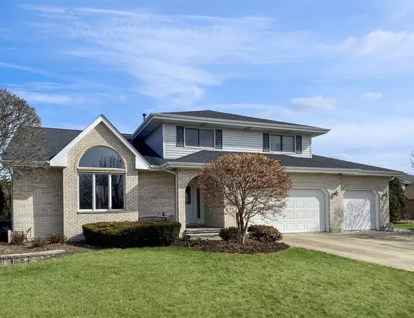 New Lenox, IL 60451,880 Westwind Drive