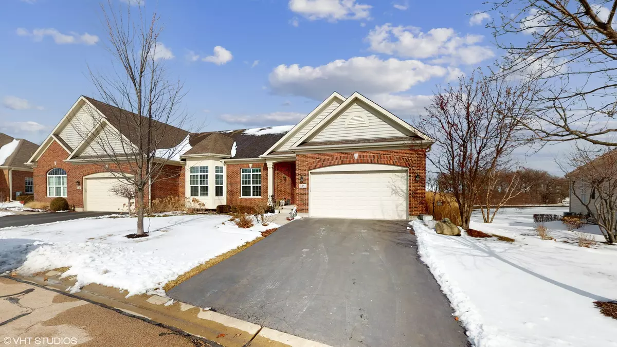 Lake In The Hills, IL 60156,7 Sugar Maple Court