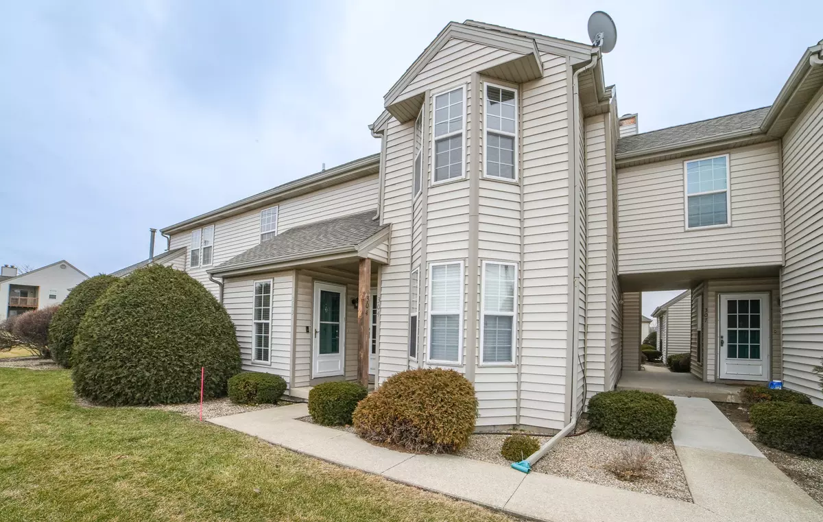 Bourbonnais, IL 60914,303 Chesterfield Court #303