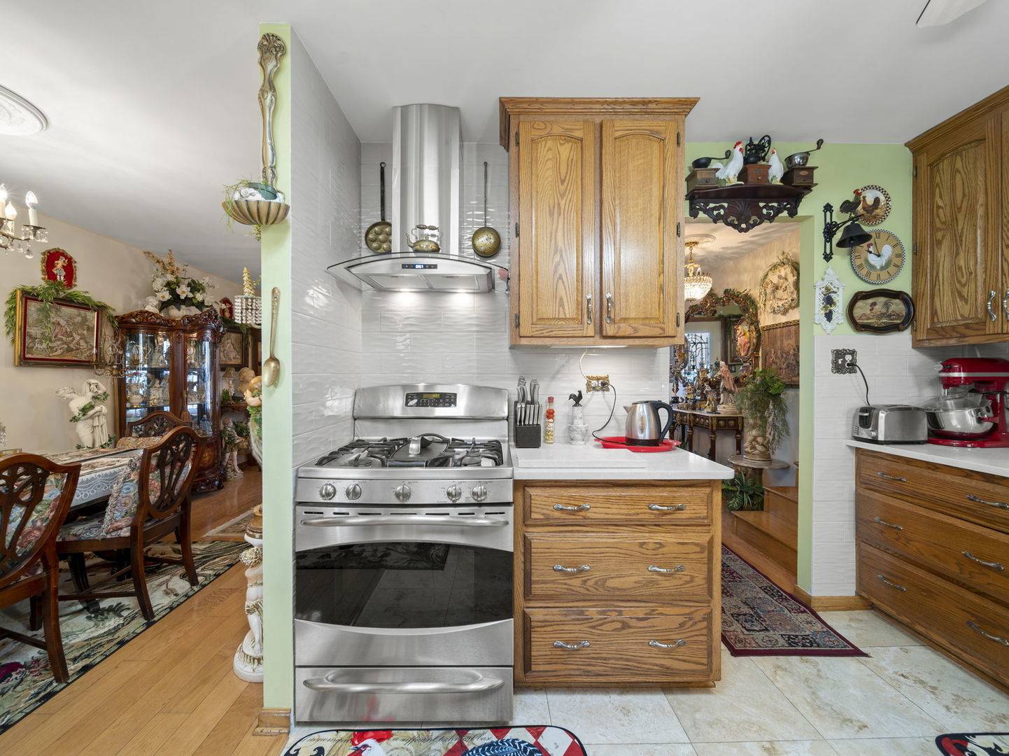 Hoffman Estates, IL 60169,395 ABERDEEN Street