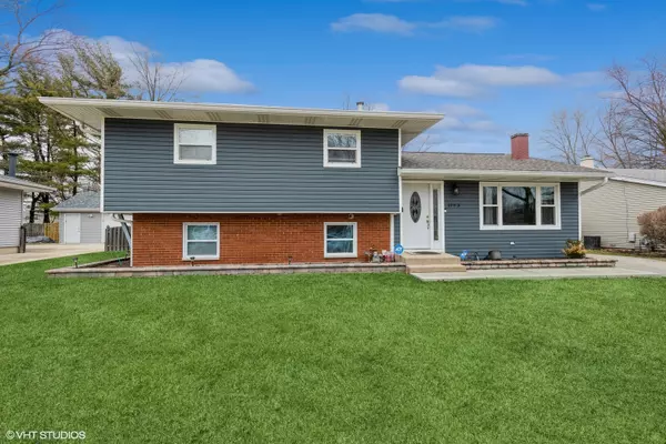 Aurora, IL 60506,1903 Heather Drive