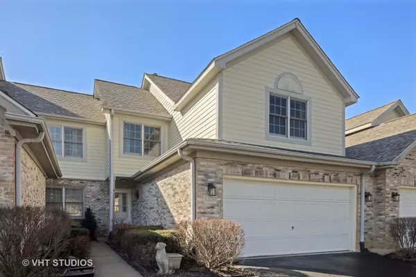 Downers Grove, IL 60515,5420 Ashbrook Place #48