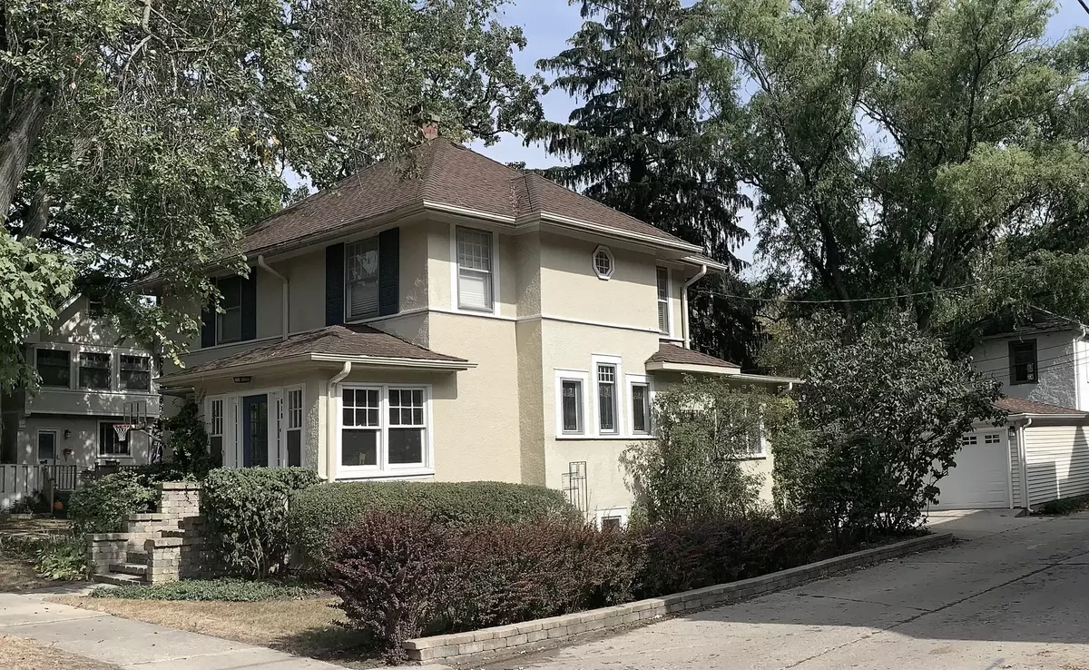 Wilmette, IL 60091,618 10th Street