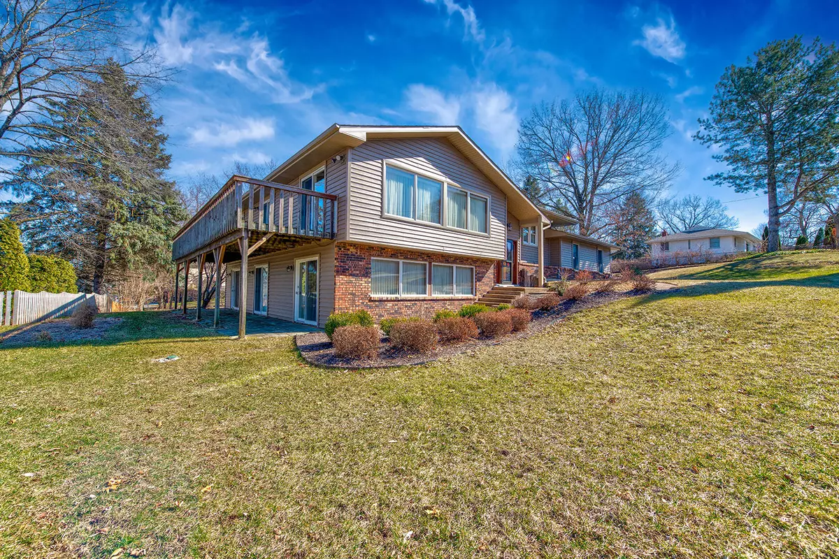 Antioch, IL 60002,38867 N Kenmore Road