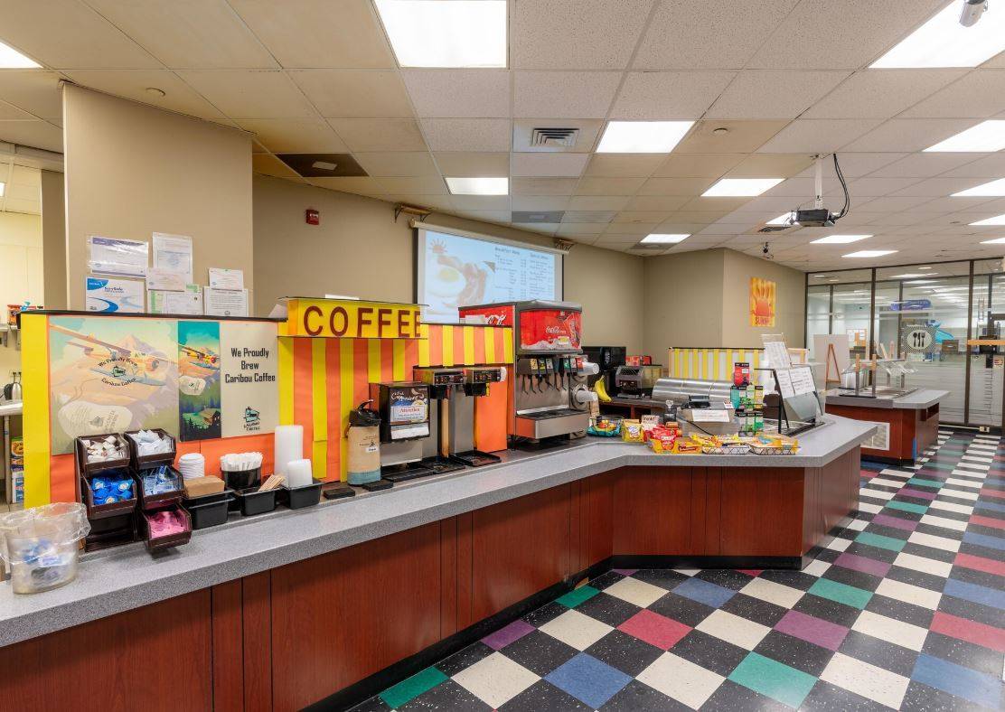 Skokie, IL 60076,4709-4711 Golf Road