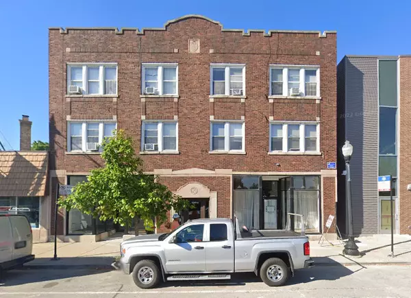 3922 N Milwaukee Avenue, Chicago, IL 60641