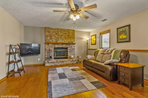 Cherry Valley, IL 61016,7093 Sorghum Lane