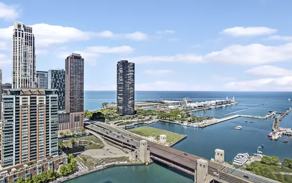 Chicago, IL 60601,420 E Waterside Drive #2812