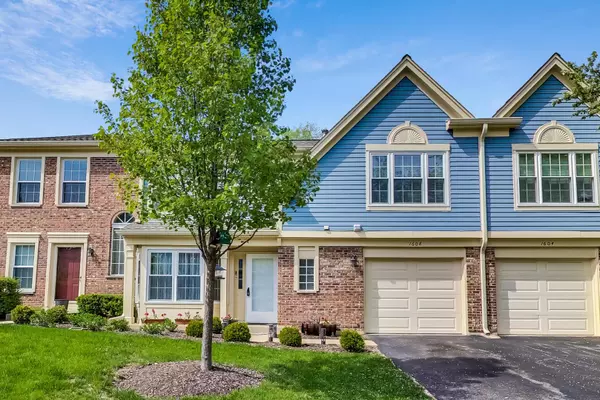 Arlington Heights, IL 60004,1608 W Portsmith Lane