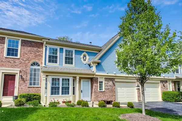 Arlington Heights, IL 60004,1608 W Portsmith Lane