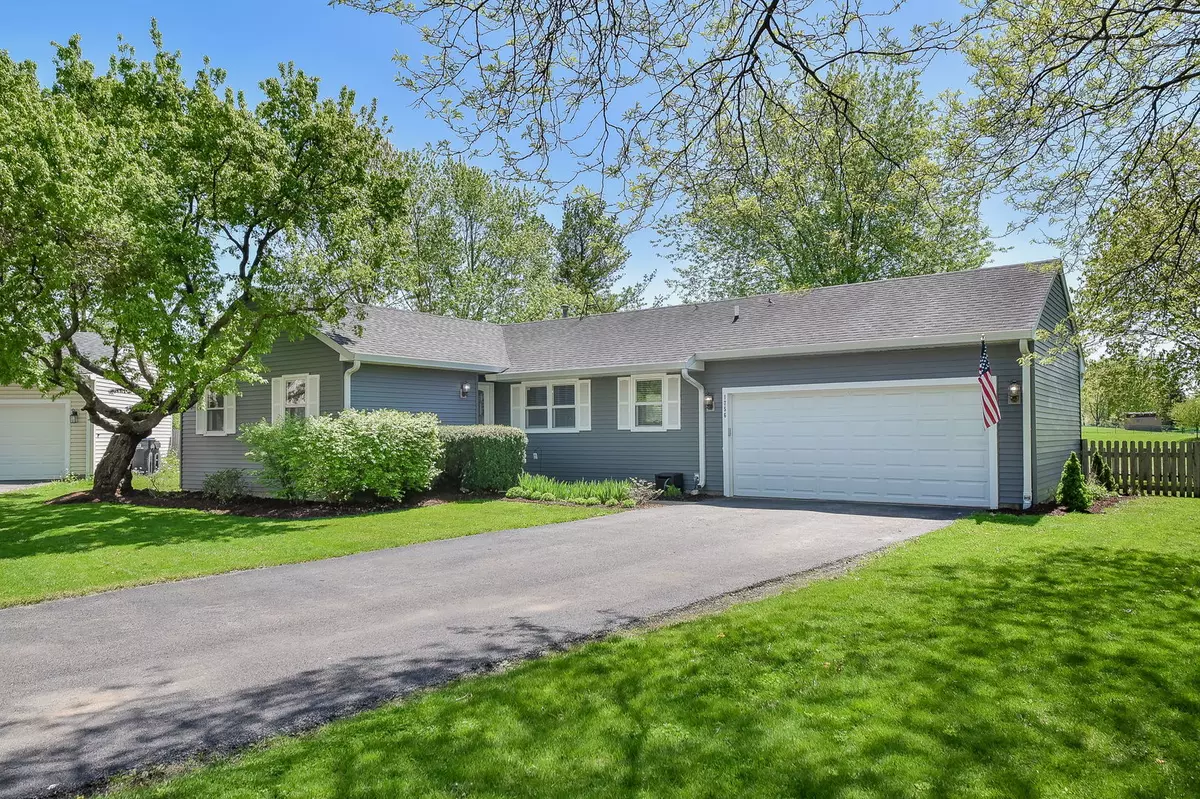 Naperville, IL 60565,1756 Bucknell Court