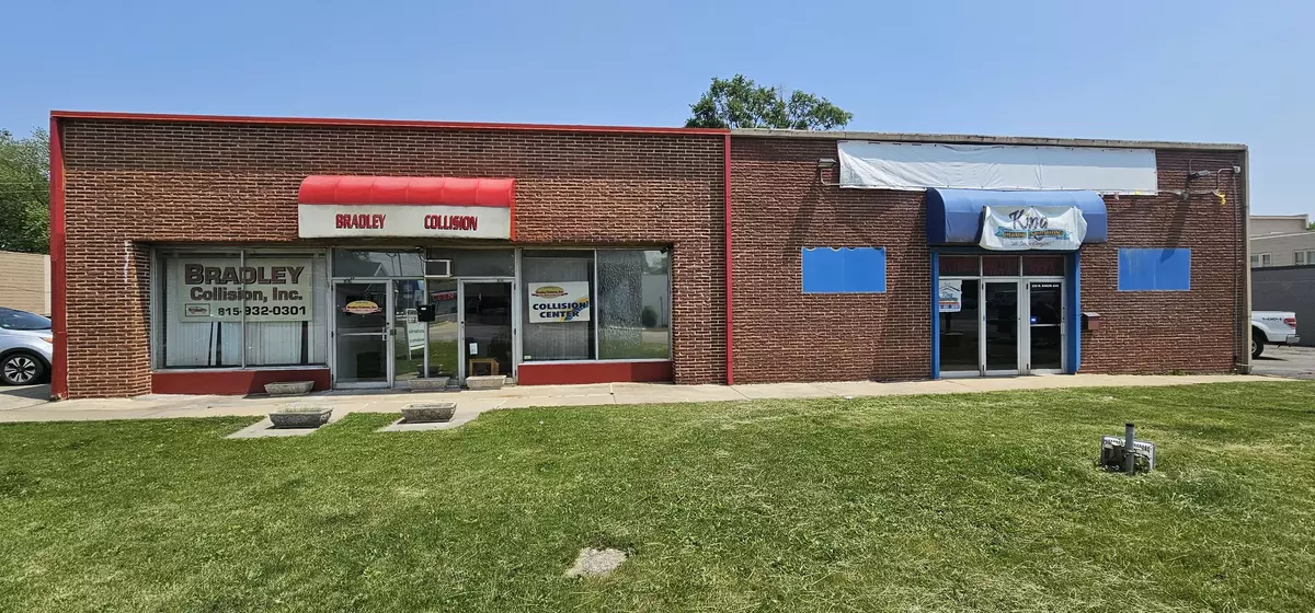 Bradley, IL 60915,242 N Kinzie Avenue