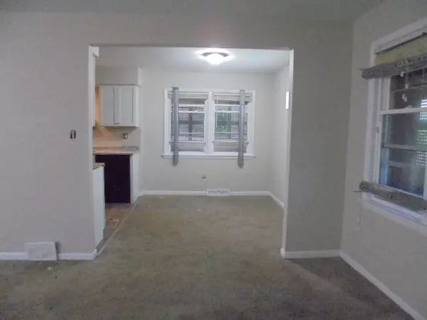 Dolton, IL 60419,15105 Irving Avenue