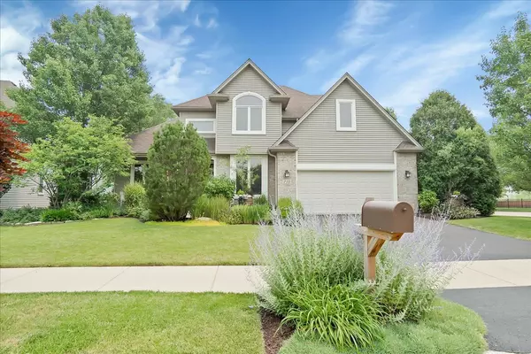 214 Aspen Lane, Aurora, IL 60504