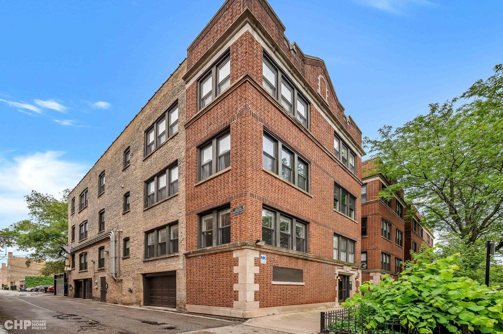 Chicago, IL 60626,1517 W Jonquil Terrace #1G