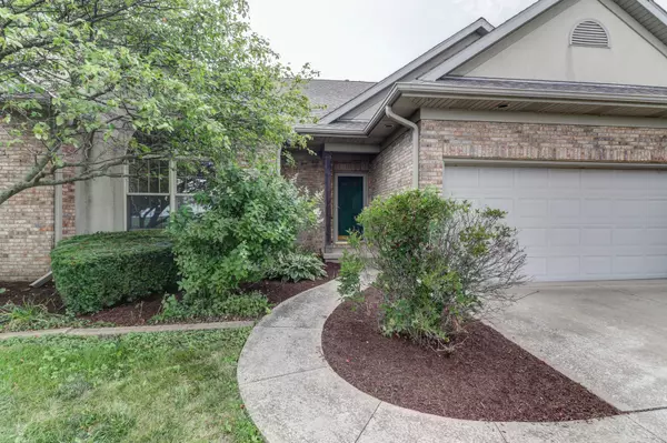 Tuscola, IL 61953,2204 N Prairie Street #B