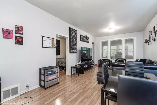 Elmwood Park, IL 60707,2734 N 74th Court