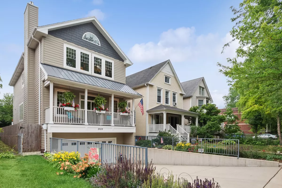 Chicago, IL 60641,3909 N Keeler Avenue