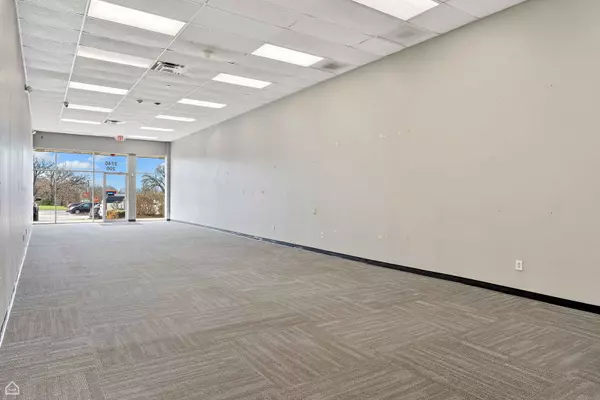 Ottawa, IL 61350,2740 Columbus Street #200