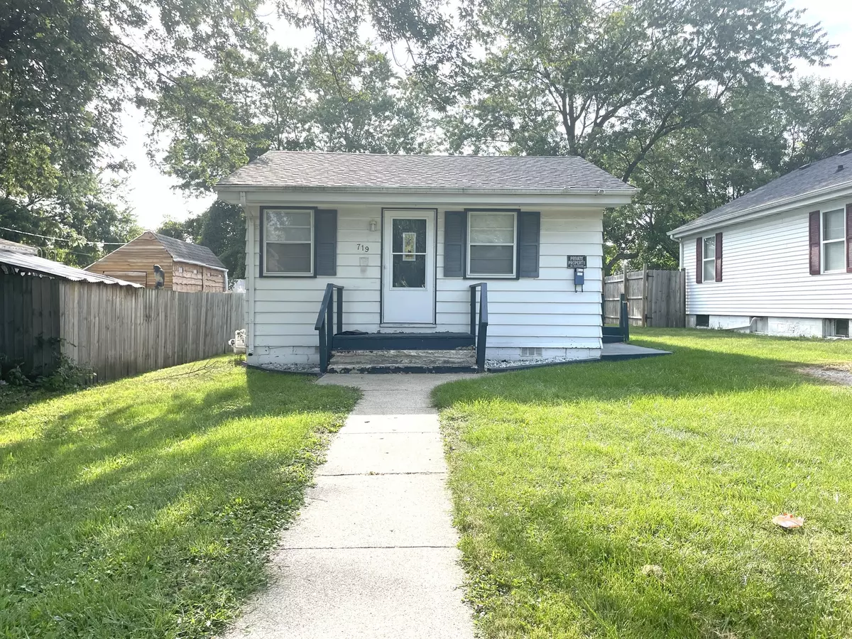 Rockdale, IL 60436,719 MORRIS Street