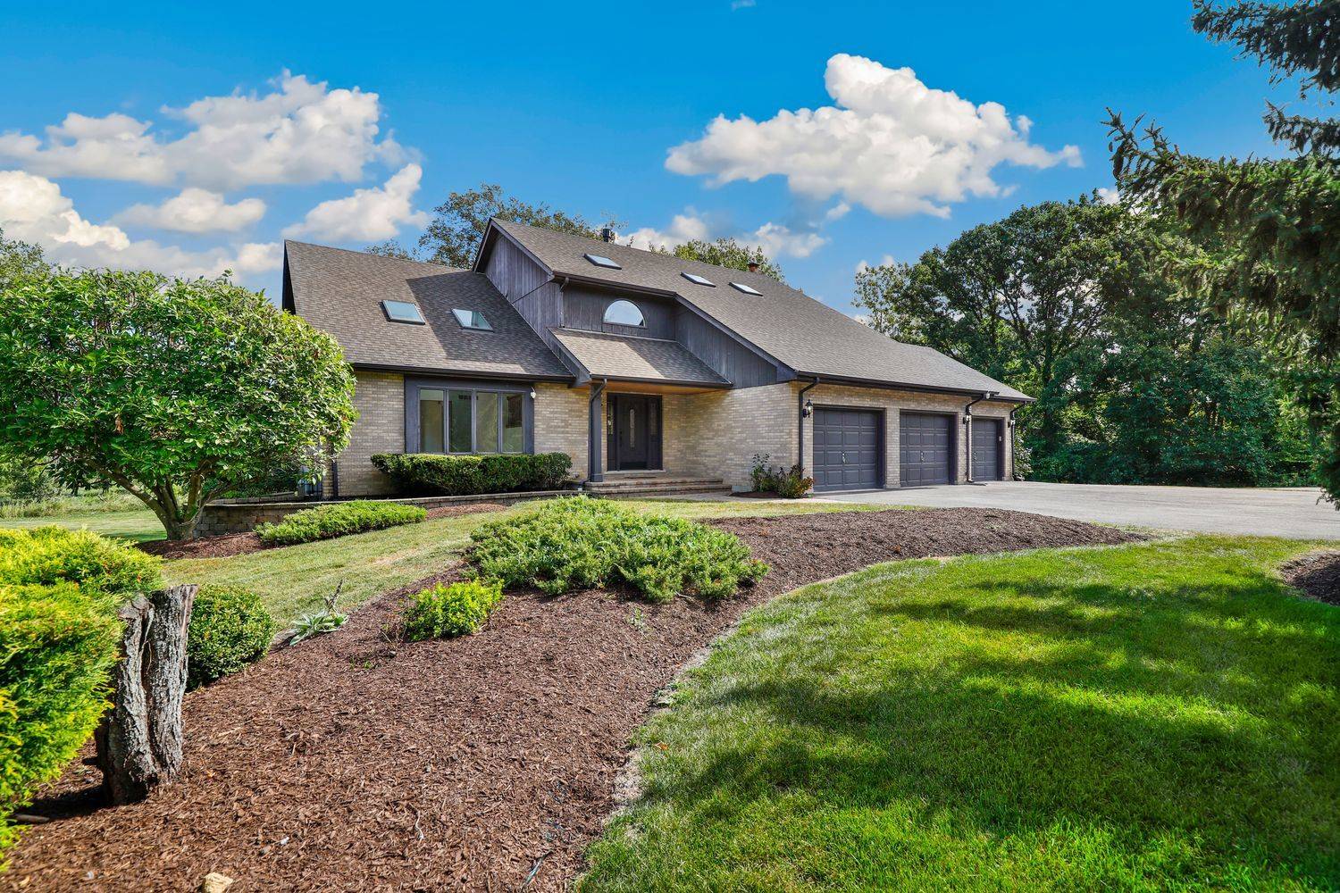 Homer Glen, IL 60491,15028 Creek View Drive