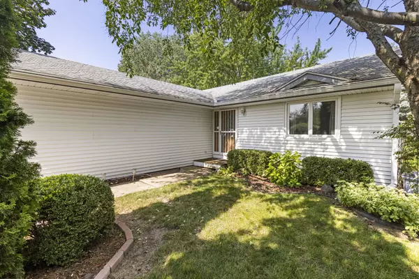 Loves Park, IL 61111,5920 Windy Knoll Court