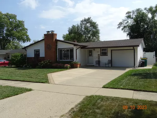 Wheeling, IL 60090,1001 Woodland Drive