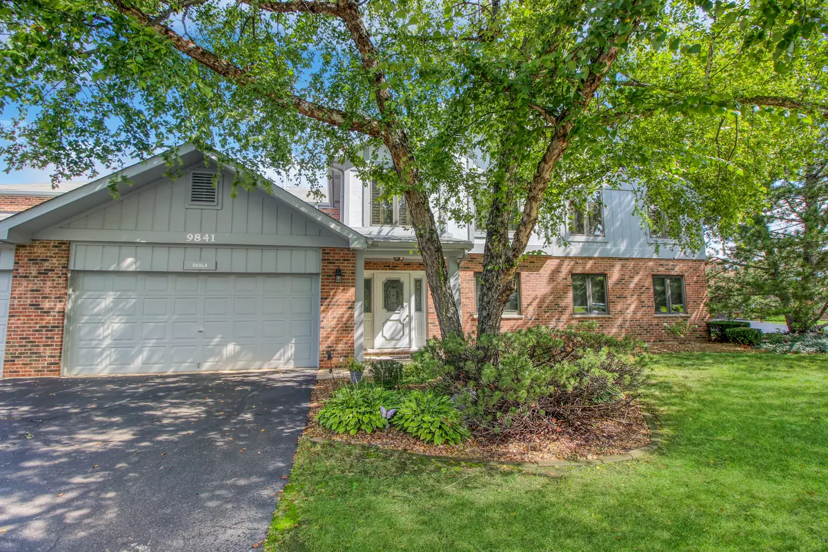 Palos Park, IL 60464,9841 Terrace Drive #E2