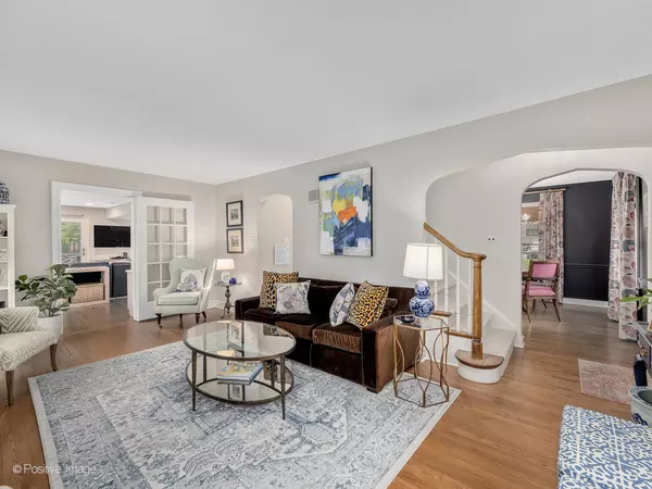 Western Springs, IL 60558,4205 Grand Avenue