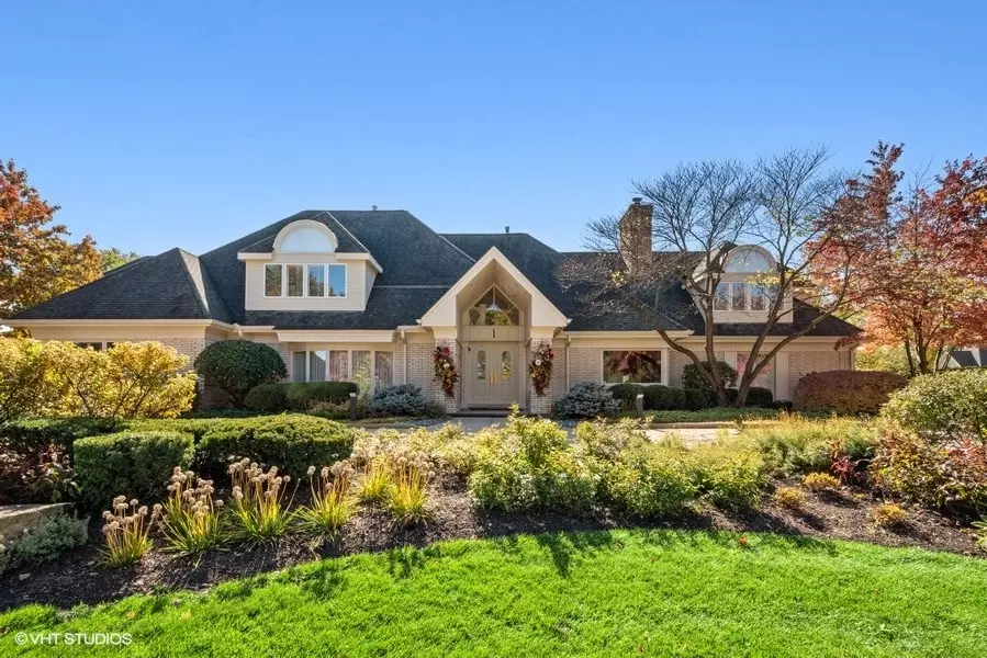 Oak Brook, IL 60523,1 Stafford Lane