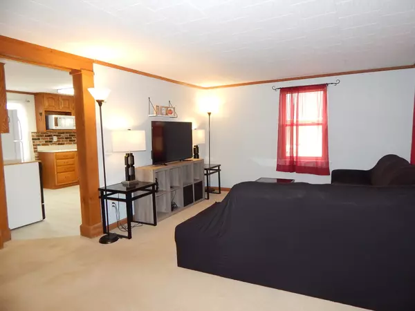 Waterman, IL 60556,340 S Maple Street
