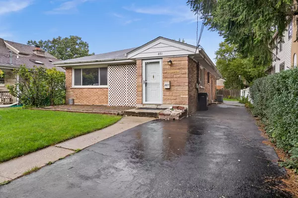 851 Pleasant Avenue,  Highland Park,  IL 60035