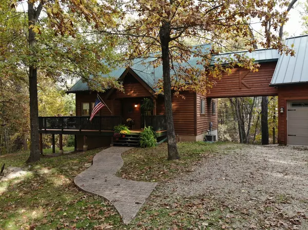 Varna, IL 61375,654 Driftwood Court