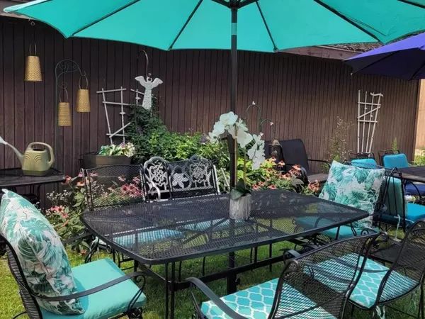 Joliet, IL 60435,909 N Raynor Avenue