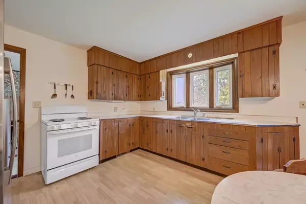 Inverness, IL 60067,2581 Ardmore Avenue