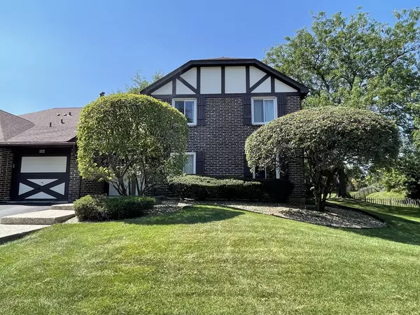 Orland Park, IL 60462,15712 Orlan Brook Drive #152