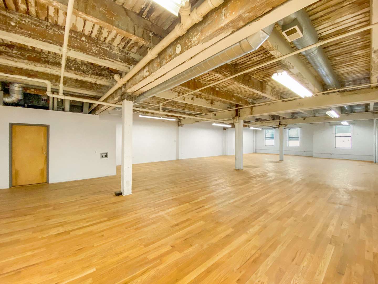 Chicago, IL 60612,2950 W Carroll Avenue #2C