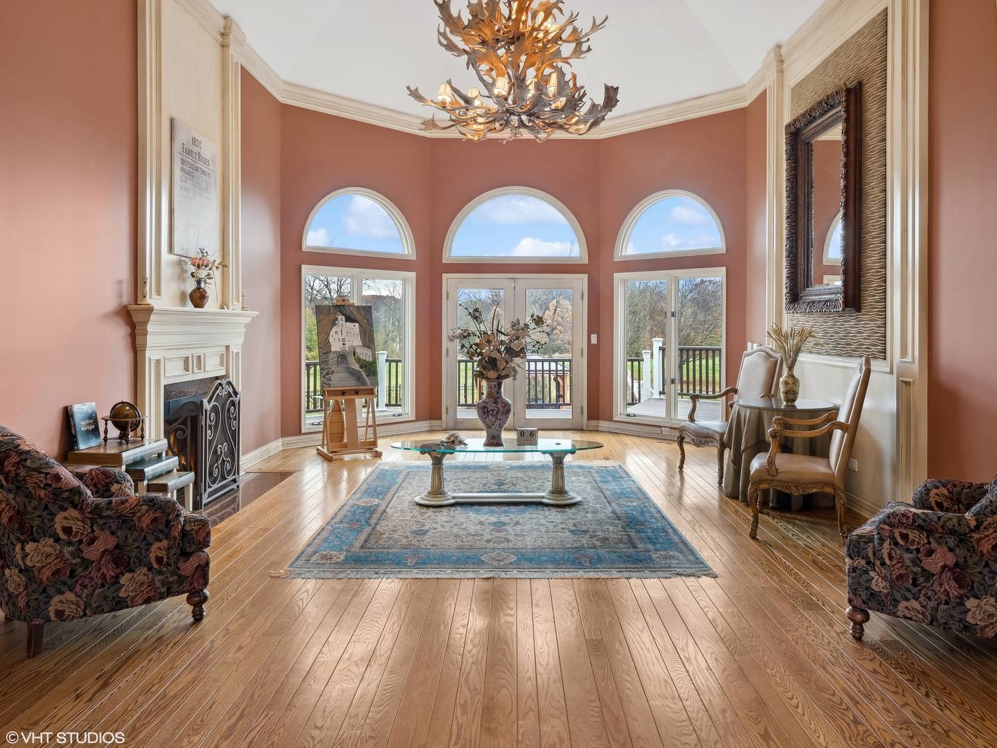 Barrington, IL 60010,265 Honey Lake Court