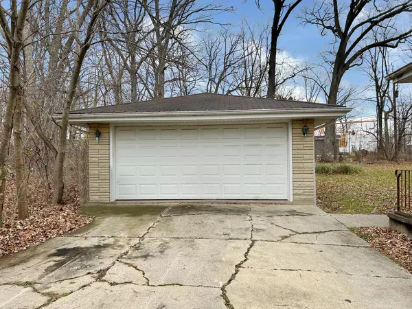 Mokena, IL 60448,20044 S Kohlwood Drive