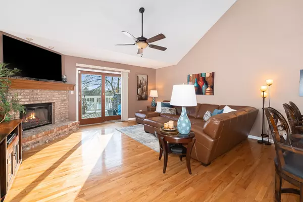 Joliet, IL 60431,3514 Lake Shore Drive