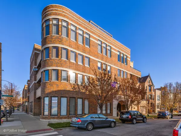 Chicago, IL 60647,2352 W Shakespeare Avenue #4A