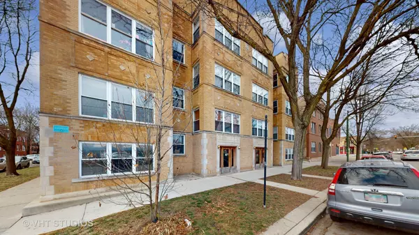 Chicago, IL 60618,4102 N Hamlin Avenue #2