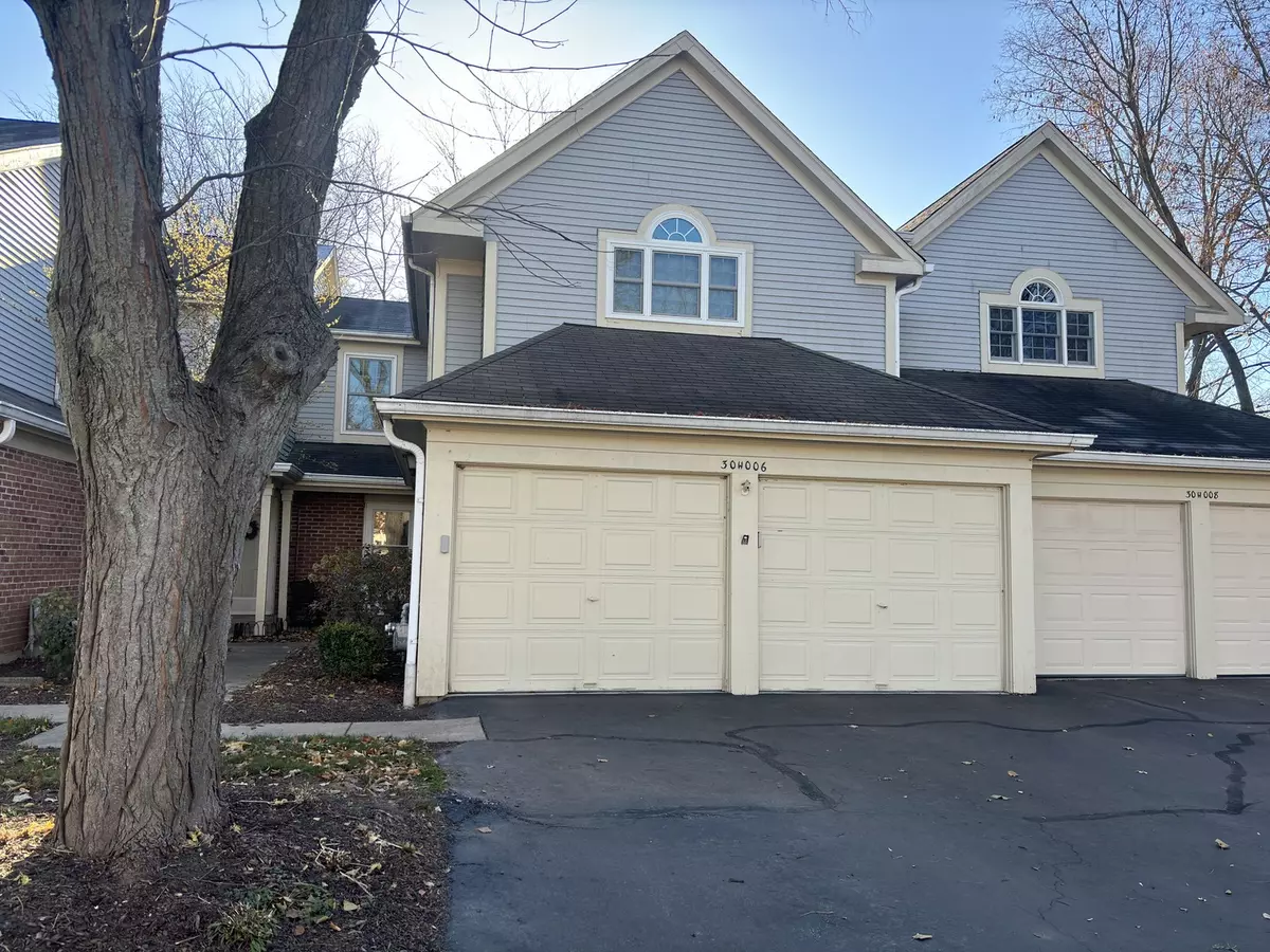 Warrenville, IL 60555,30W006 Laurel Court