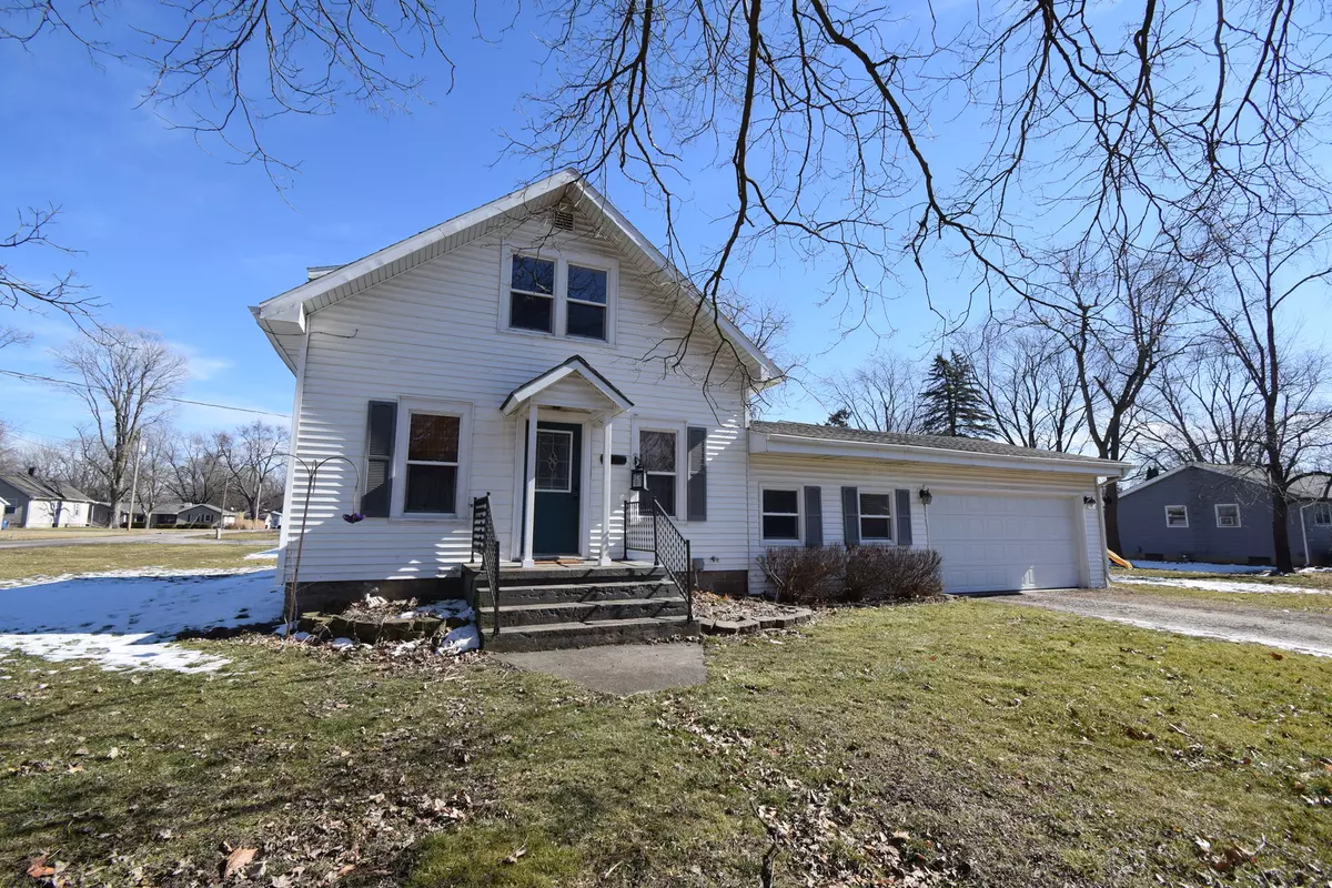 Hudson, IL 61748,309 N West Street