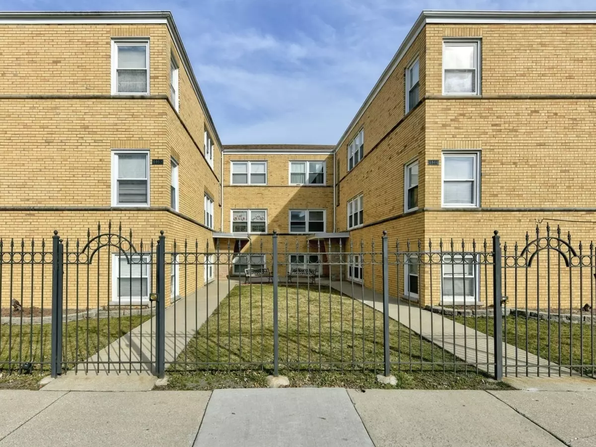 Chicago, IL 60707,6944 W Diversey Avenue #1N