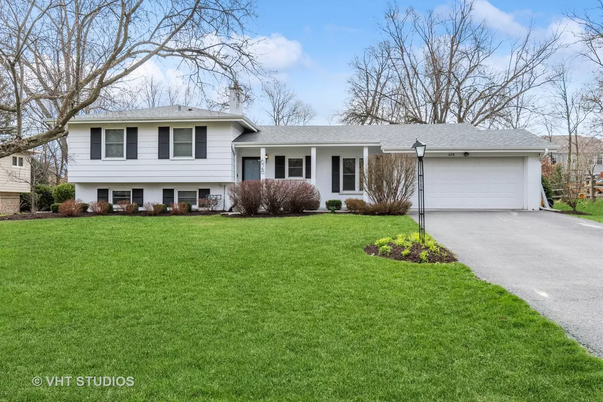 Geneva, IL 60134,628 FOREST VIEW Drive