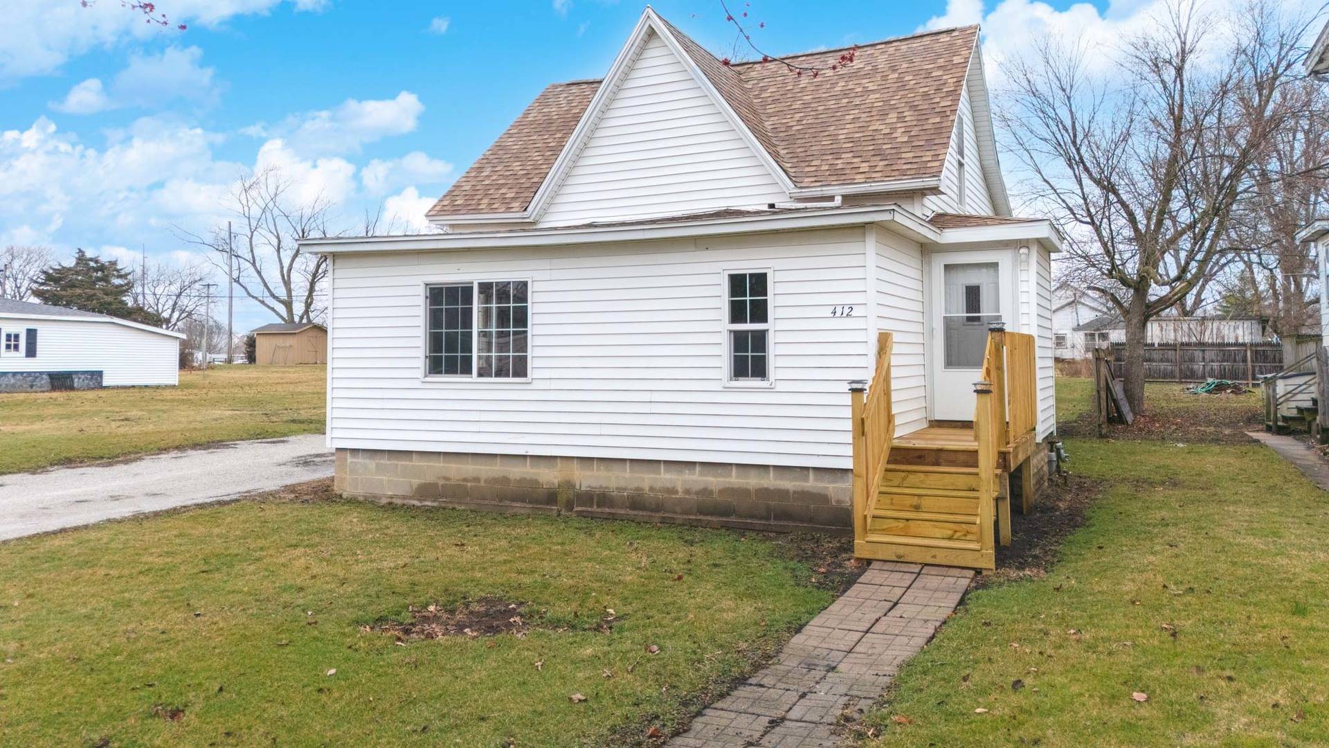 Chatsworth, IL 60921,412 E Elm Street