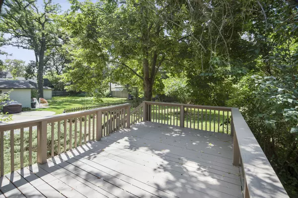 River Forest, IL 60305,822 Forest Avenue