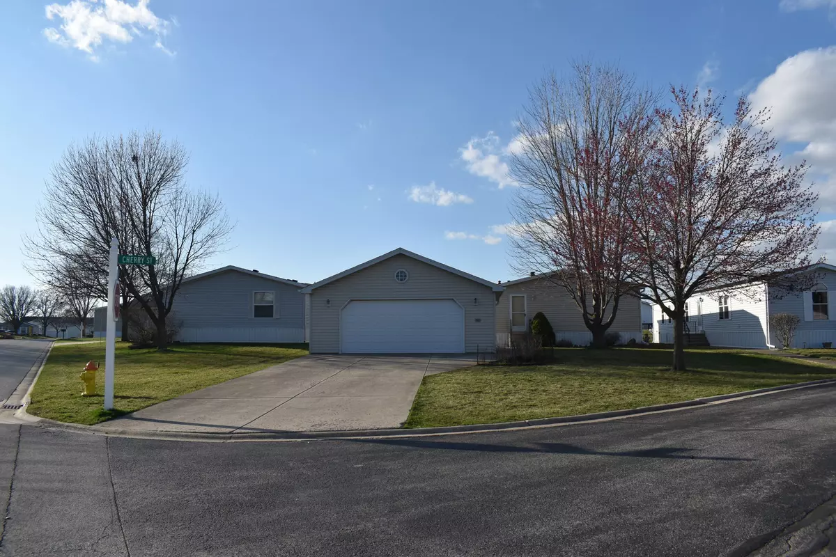 Manteno, IL 60950,985 Cherry Street