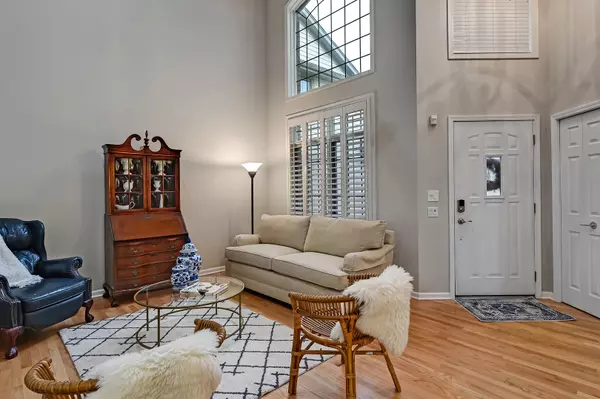 Western Springs, IL 60558,5103 Commonwealth Avenue